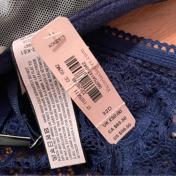 Blue Victoria’s Secret Bustier and Thing Set NWT!! - Picture 3 of 4